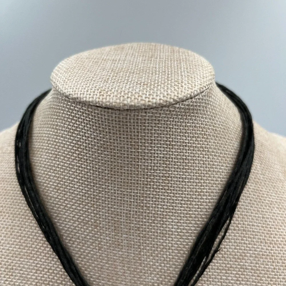VTG Silver Tone Marcassite Style Filigree‎ Heart Pendant Multi Strand Cord Retro